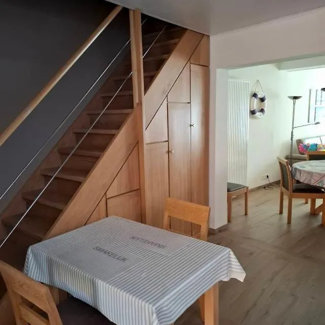 Holiday home Zeeuitje Villa Ostend
